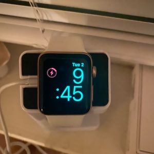 38MM Rose Gold Apple Watch: Series 3